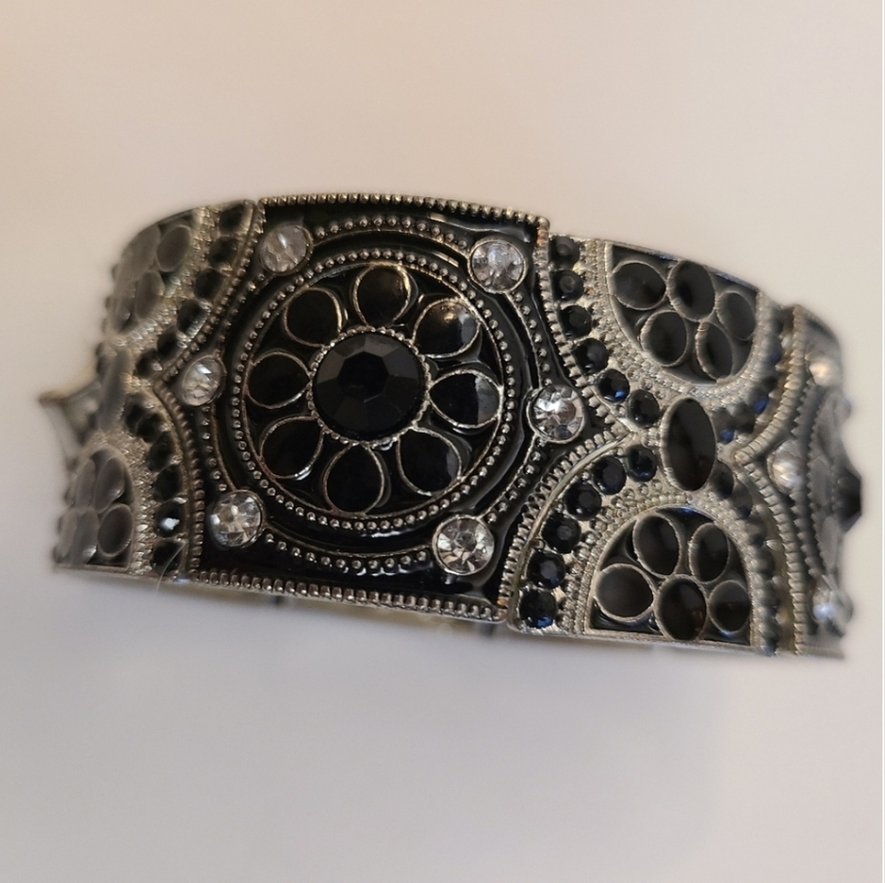 ISO- I am looking for this bracelet.  It is NOT for sale